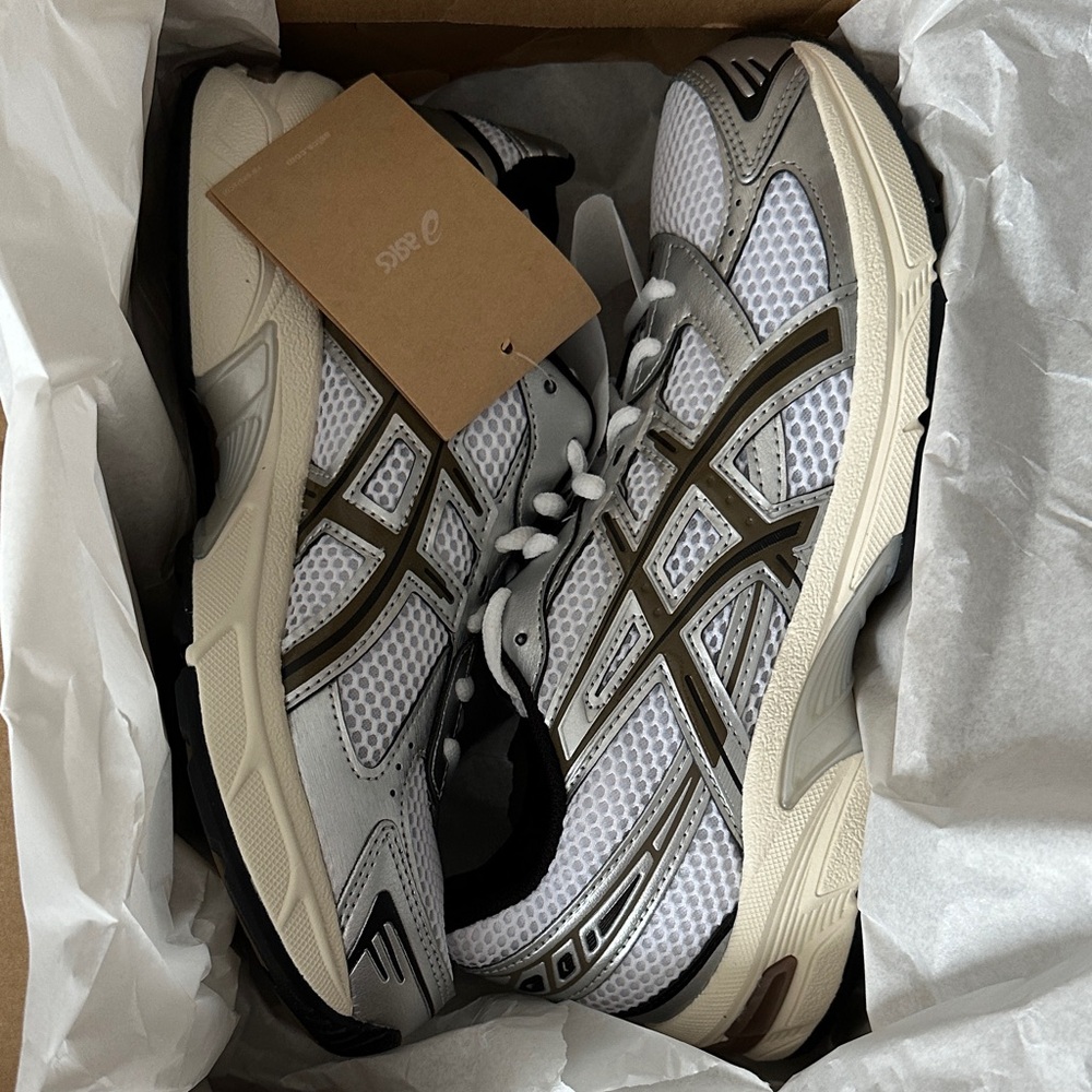 ASICS 1130 White/Clay Canyon